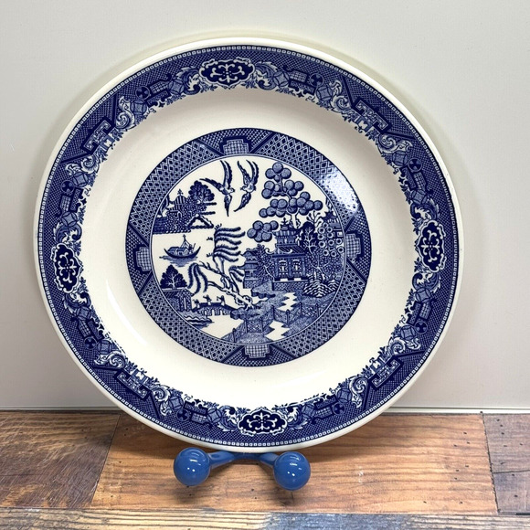 Blue Willow Round Serving Platter Charger Chop Plate 12.5" Churchill England - Picture 1 of 5